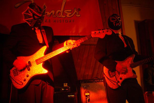 los straitjackets_officina49_2